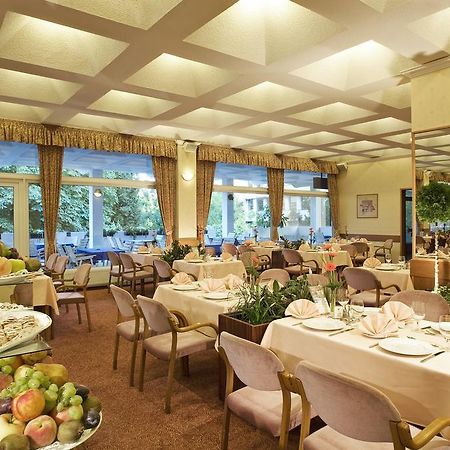 Hotel Patria เปตช์ ร้านอาหาร รูปภาพ